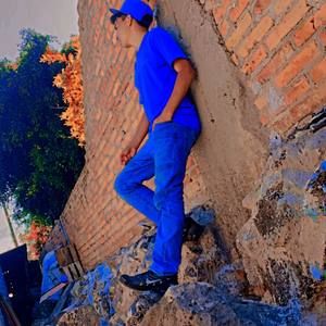 Meet your Posher, Aaron